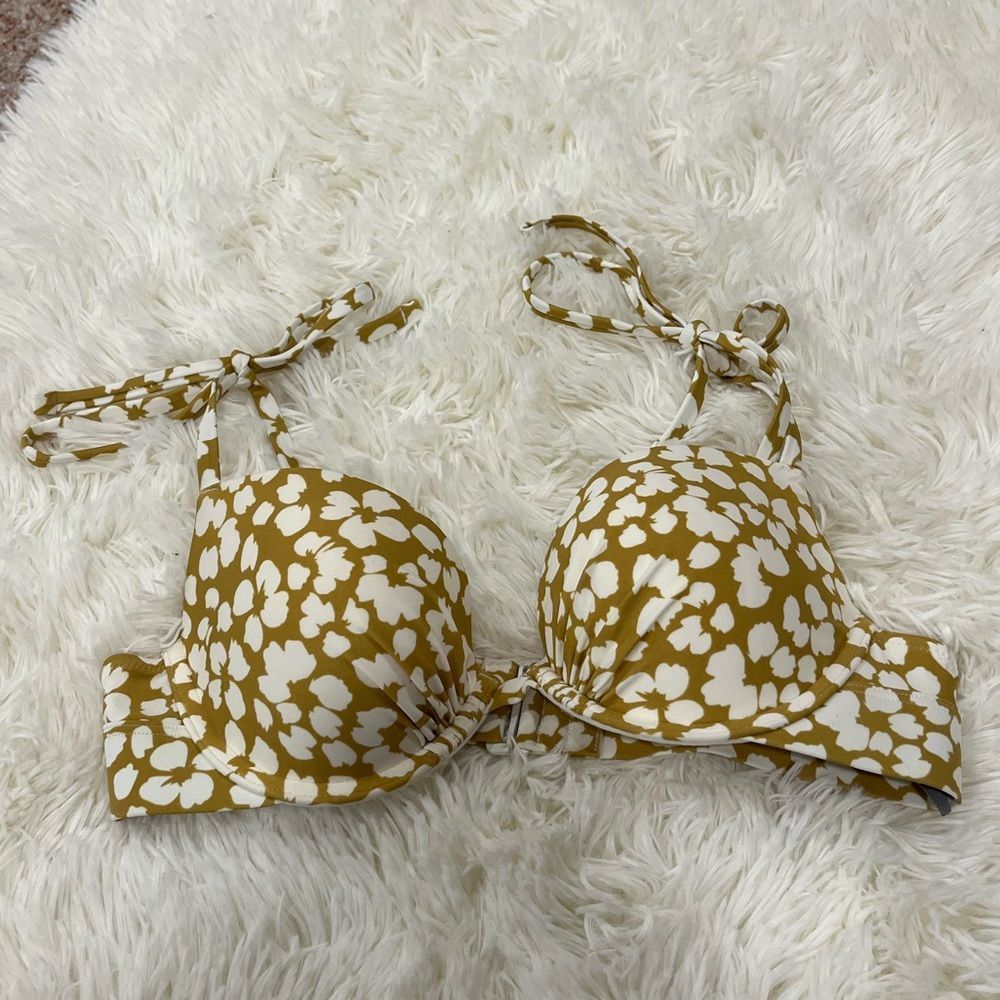 Aerie Swim Yellow Leopard Bikini Top